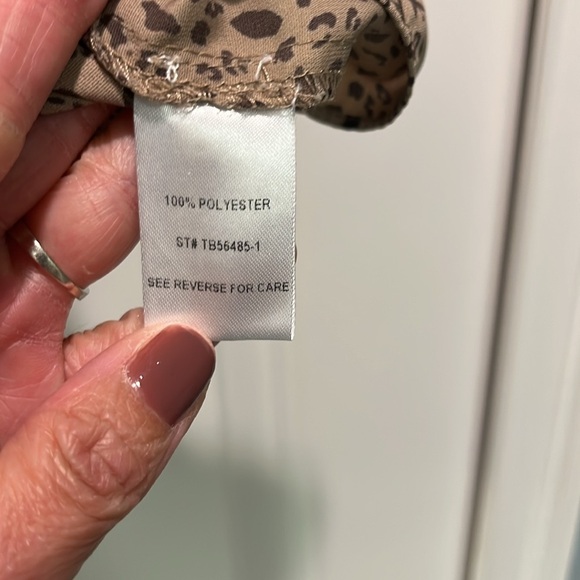 Leopard Print Women's Top - Picture 3 of 5